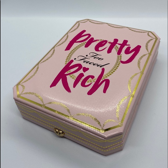 Too Faced Pretty Rich Eye Shadow Palette - Picture 1 of 5